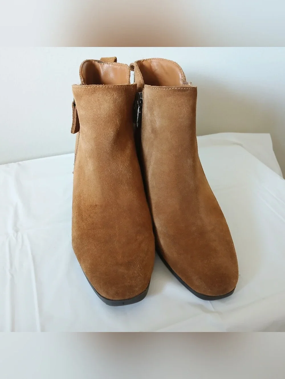 Blondo Waterproof Ankle Boots Tan Suede Size 6.5